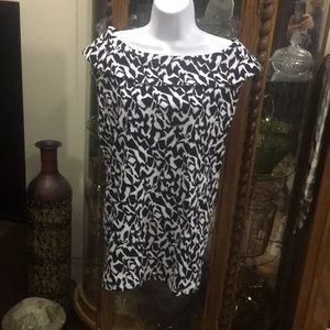 Rafaella Women’s 3X Black And White Sleevless Top